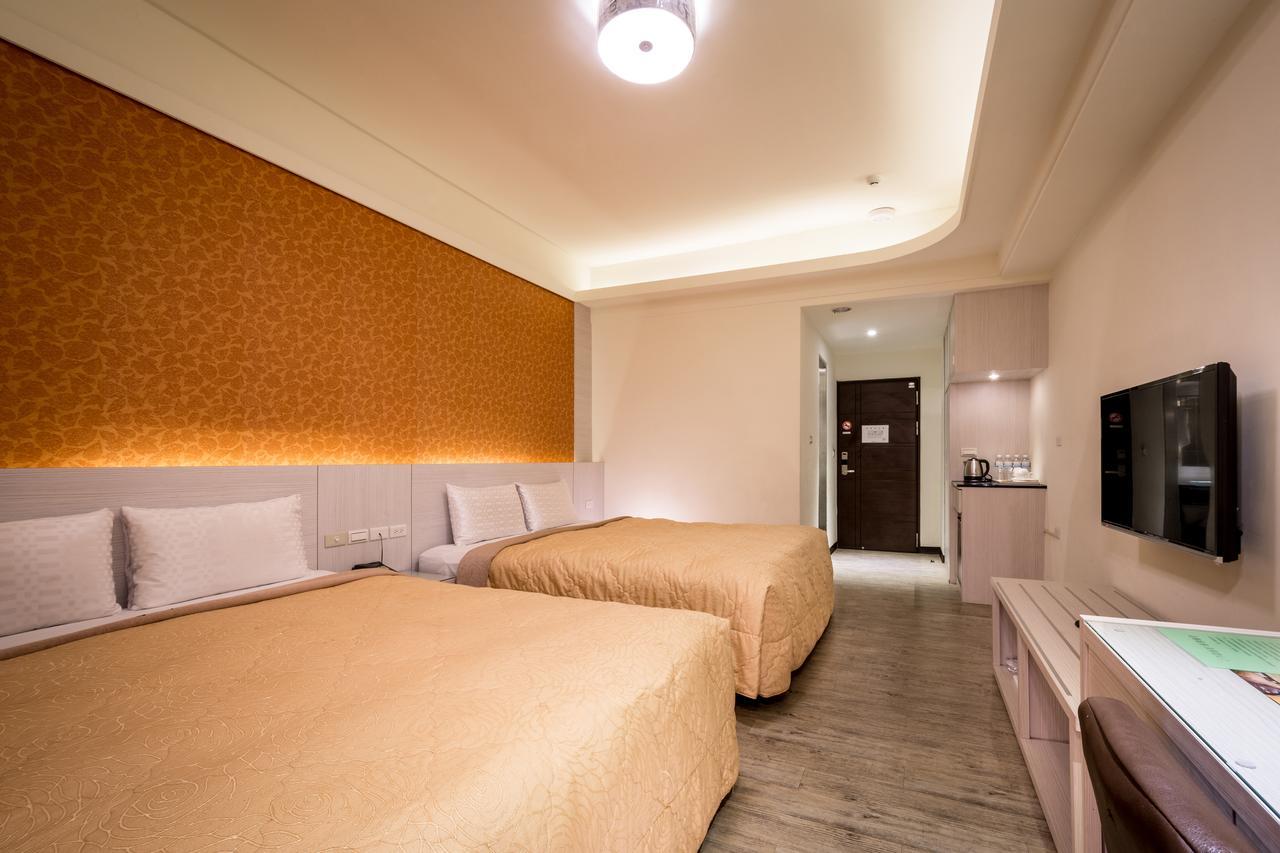 Yundu Business Hotel Mailiao Ngoại thất bức ảnh