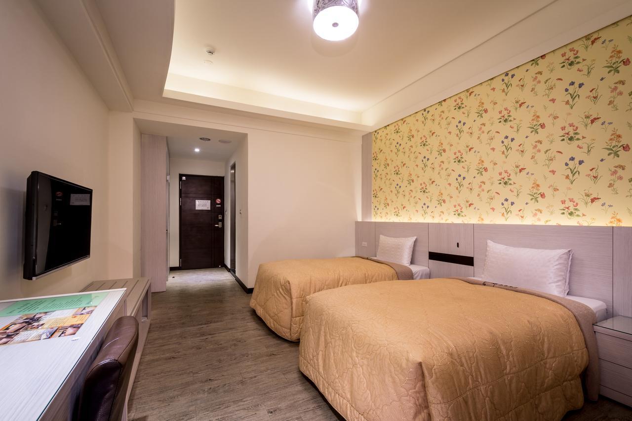 Yundu Business Hotel Mailiao Ngoại thất bức ảnh